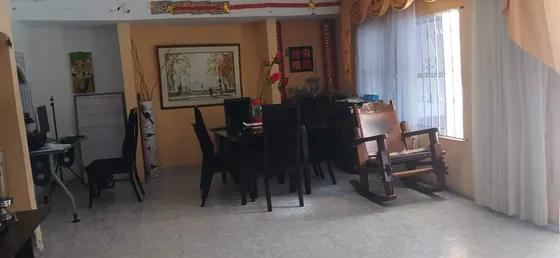Arriendo-venta Se Vende Y Arrienda Casa Comercial Para Emprender Tu Negocio. Valor De Venta : $1,200,000,000  Cod. 46651