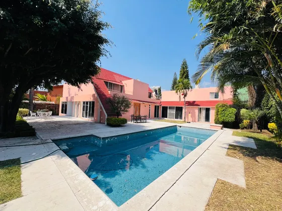 Residencia En Fraccionamiento En Reforma