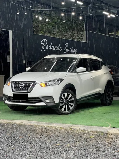 Nissan Kicks 1.6 Advance