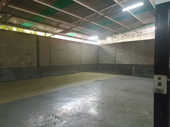 Chacao Alquilamos Galpón De 600 M2