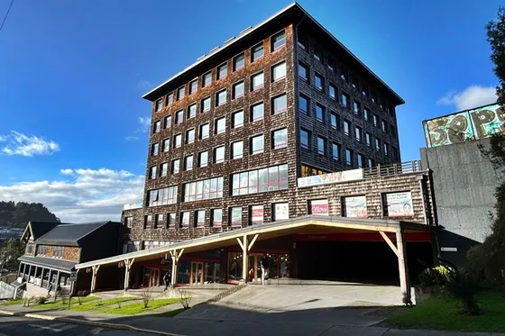 Oficina En Edificio Central Lake, Puerto Varas