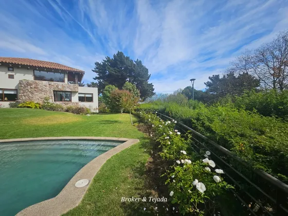 Broker Pinares 5d-5b-10 Estac-piscina