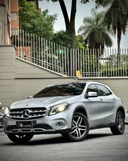 Mercedes-benz Clase Gla 1.6 Gla200 Urban