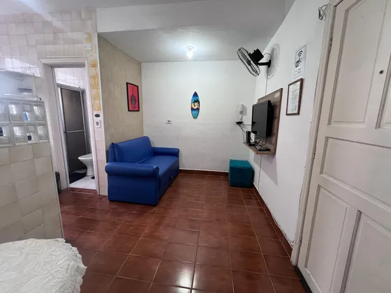 Apartamento Mobiliado, A 100 Mts Da Praia, Com Localização Privilegiada 