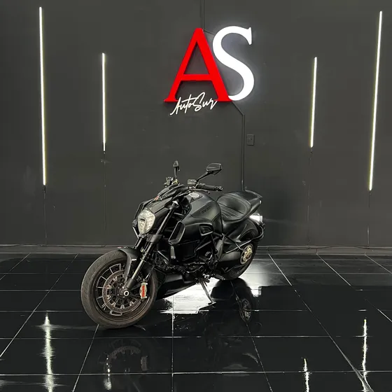 Ducati Diavel Nmb 2015