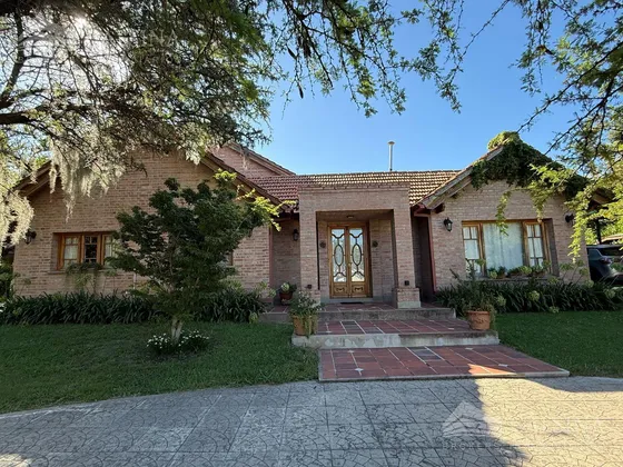 Casa En Venta Cuatro Hojas