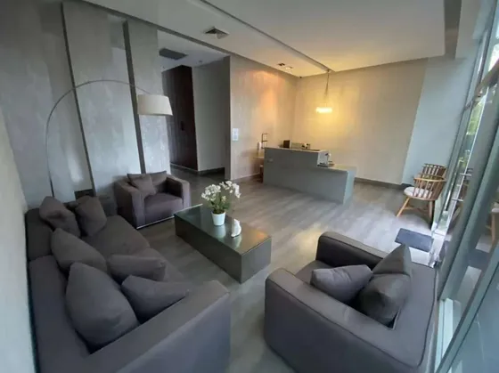 Vendo Apartamento Amueblado En Piso Alto Torre Moderna En Piantini Prox A Don Pepe  Código: Pd239