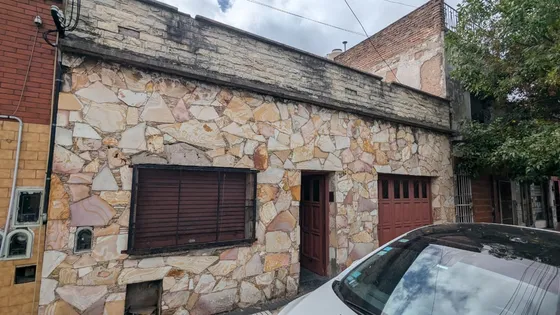 Alquiler Casa Eva Perón (ex Caaguazú) Al 3100, Lanús E. 4amb