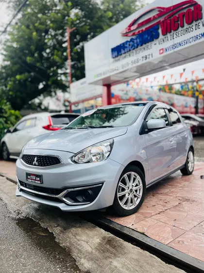 Mitsubishi Mirage Japones