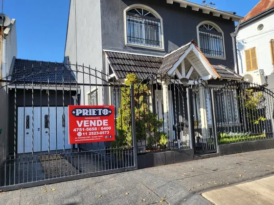 Venta Chalet 4 Ambientes En Martín Coronado - Of. 2559