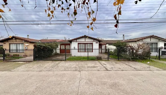 Casa En Arriendo De 3 Dorm. En Curicó