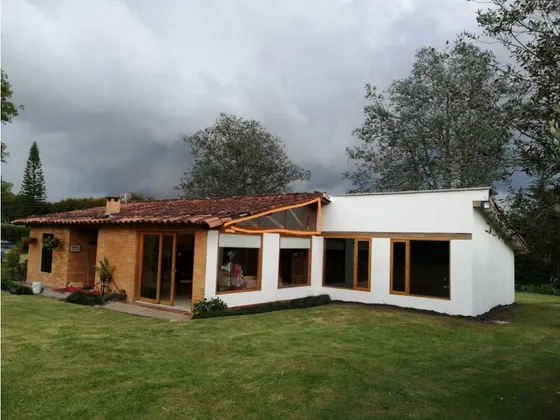 Rhbr-12688 (casa Campestre) 1 Nivel (sector El Yarumo La Ceja)