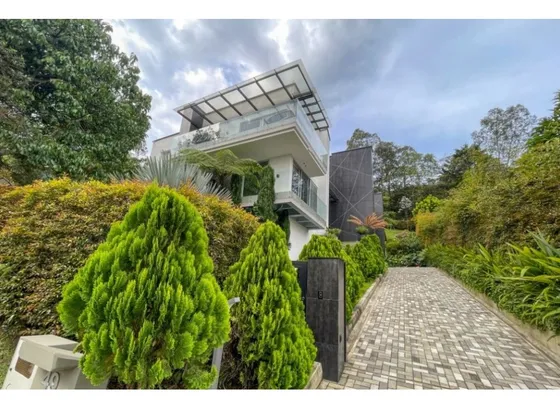 Venta Casa Campestre 3 Niveles Las Palmas Medellín