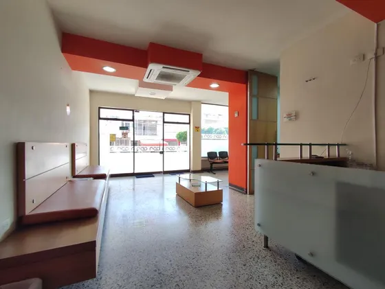 Local En Arriendo En Barrio Blanco. Cod A28764