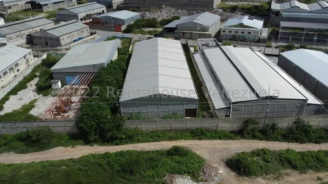 Galpon - Deposito En Venta En Zona Industrial 2, Barquisimeto ; Contacta Tu Asesora Mehilyn Perez ;