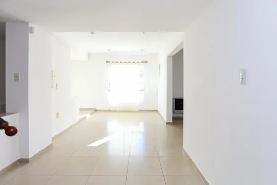Venta - Ph Santa Fe En Planta Alta - Tres Dormitorios