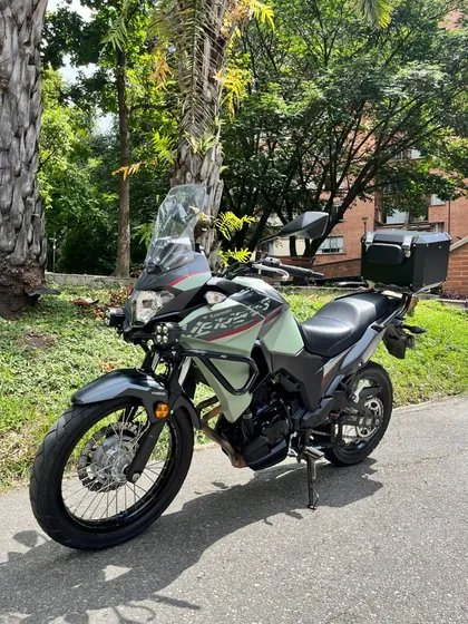 Kawasaki Versys 300 Abs 2023