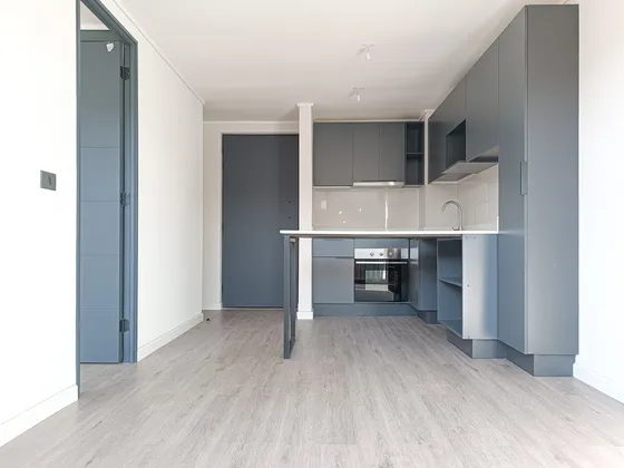 Edificio Rosas (1 Est. 1 Bod.) Vista Poniente Piso 6