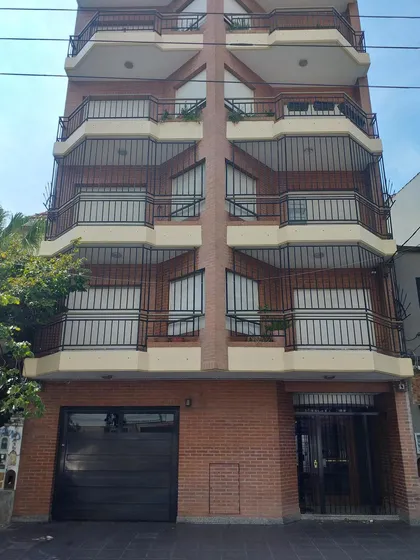 Venta De Departamento De 4 Ambientes 