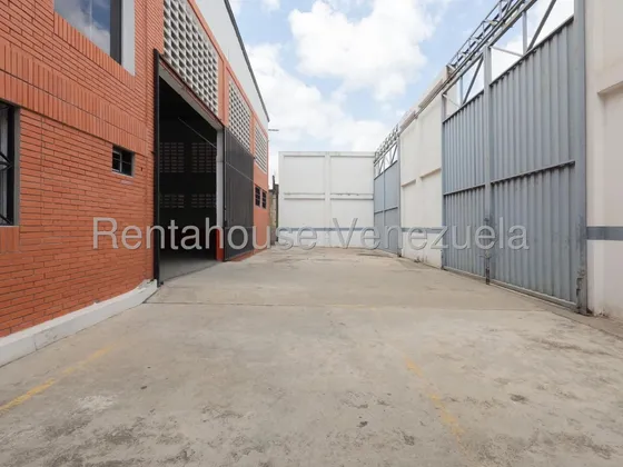 Milagros Inmuebles Galpon Industrial Alquiler Barquisimeto Lara Zona Industrial I Economica Comercial Economico Código Inmobiliaria Rent-a-house  25-16210