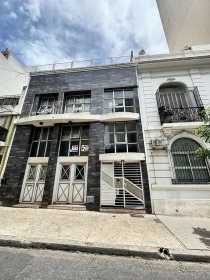 Venta Departamento Almagro Tipo Duplex 2 Ambientes Patio Gascon