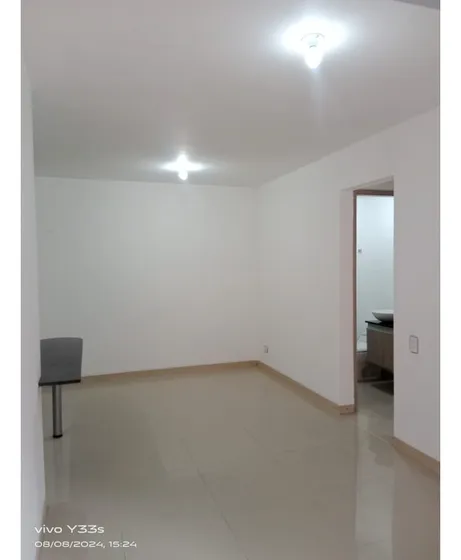 Venta Apartamento Av. Centenario Sector Centro Comercial Plaza Flora 