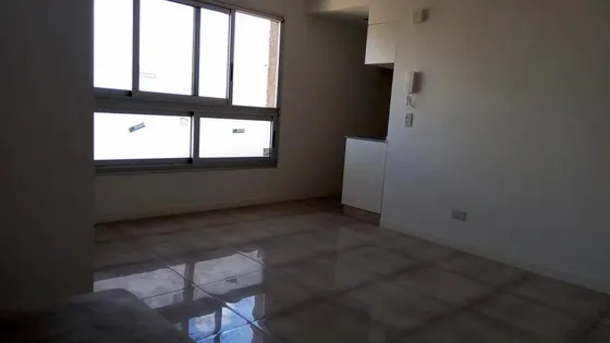 Departamento Monoambiente En Venta - 1 Baño - 27mts2 - Cochera - Parque Patricios  