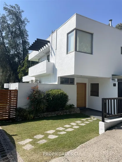 Casa En Condominio En Venta En La Reina