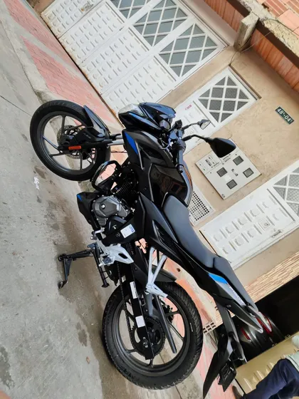 Vendo Pulsar P150 Modelo 2025 Prácticamente Nueva