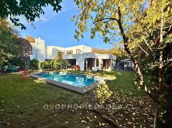 Exclusiva Casa Mediterránea En Los Castaños, Lo Barnechea