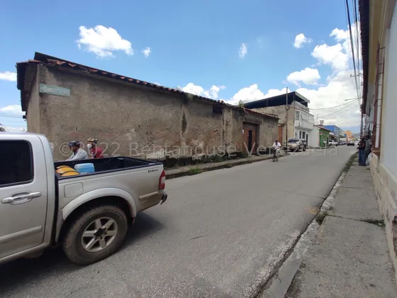 Galpon En Venta Centro De Cagua Fvina 23-4822