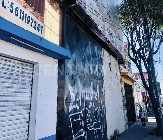 Bodega En Venta Sobre Av. López Portillo.