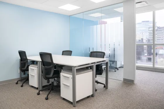 Renta De Oficina Privada Para 3 Personas En Regus Masaryk 116.