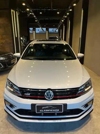 Volkswagen Vento 2.0 Tsi Gli 211cv App Connect + Nav