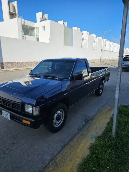 Nissan Pick Up Nissan Pick Up