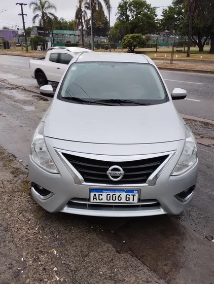 Nissan Versa 1.6 Advance