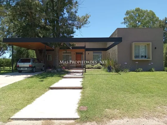 Casa En Venta En Canning Barrio San Lucas