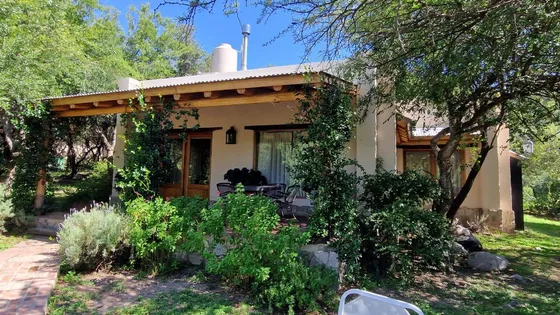 Casa En  Las Chacras Villa De Las Rosas