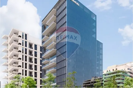 Arriendo 0ficina De 105,75 M2 Y Otros Av Vitacura
