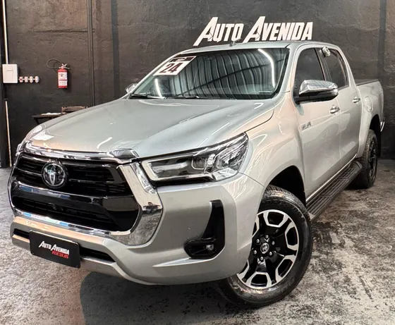 Toyota Hilux 2.8 D-4d Turbo Diesel Cd Srx 4x4 Automático