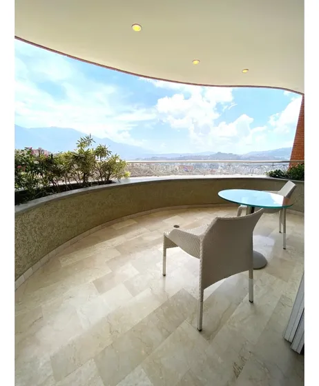 Se Vende Apartamento 320m2 Mirador De Los Campitos 7048