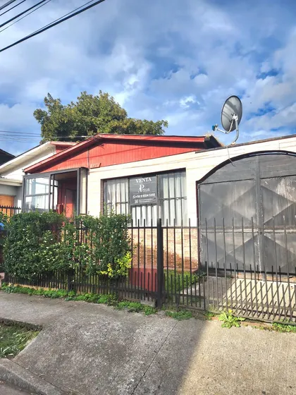 Venta De Casa,  A Solo 10 Min Del Centro De Los Ángeles