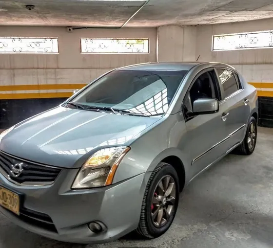 Nissan Sentra 2.0 S