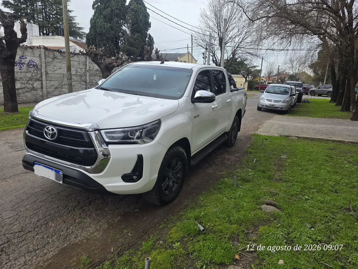 Toyota Hilux Pick-Up 2.8 Cd Srv 204Cv 4X4