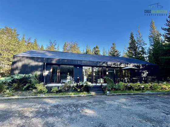 Casa En Venta De 3 Dorm. En Puerto Varas