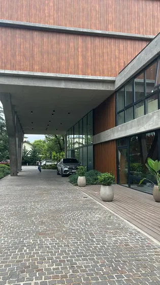 Oficina En Parque Leloir