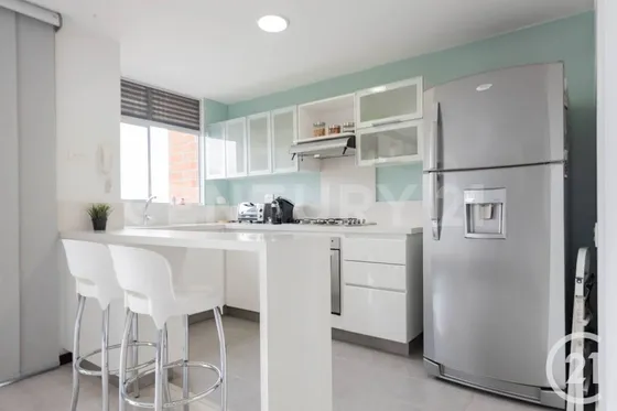 Renta Apartamento Amoblado Poblado Av. Palmas