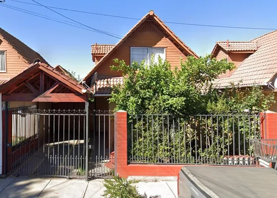Casa En Venta De 3 Dorm. En Maule