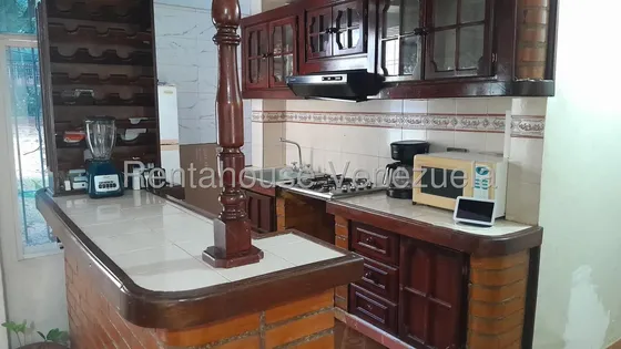 Dennymar, Vende Bello Apartamento Remodelado, En Patarata Barquisimeto, Con 60m2, Moderno, Amplio, Luminoso, Fresco Contactame. 26 18984.