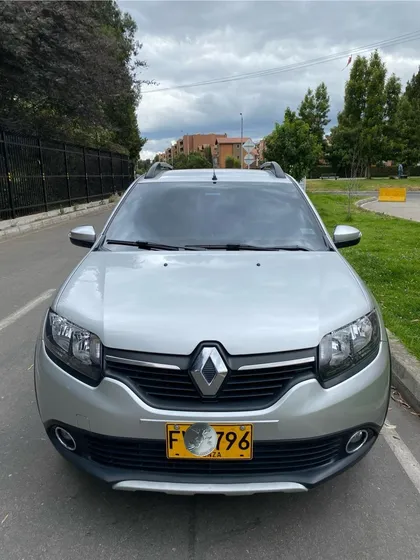 Renault Stepway 1.6 Expression / Zen